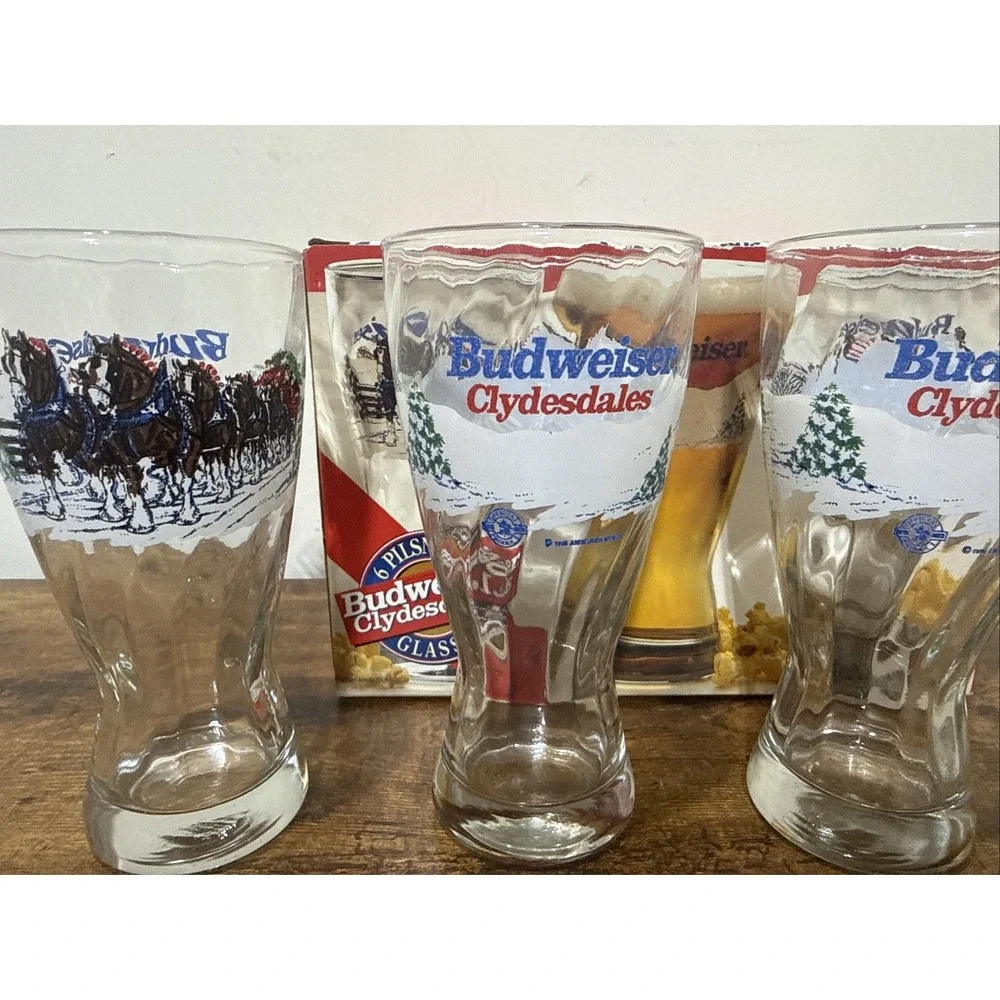 Budweiser Beer Glasses Vintage Pilsner 1995 Winter Clydesdales Horses Set of 4